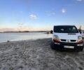 Белый Рено Трафик, объемом двигателя 2.5 л и пробегом 282 тыс. км за 7700 $, фото 1 на Automoto.ua