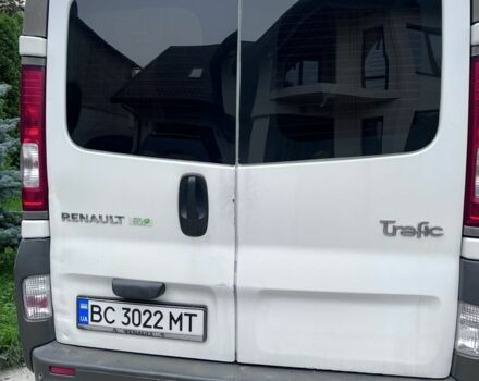 Білий Рено Трафік, об'ємом двигуна 2 л та пробігом 330 тис. км за 11500 $, фото 2 на Automoto.ua