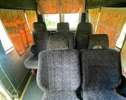 Білий Рено Трафік, об'ємом двигуна 2.5 л та пробігом 200 тис. км за 2800 $, фото 2 на Automoto.ua