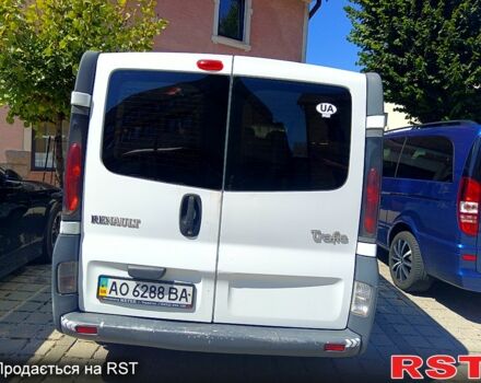 Белый Рено Трафик, объемом двигателя 1.9 л и пробегом 290 тыс. км за 3880 $, фото 3 на Automoto.ua