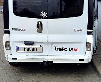Белый Рено Трафик, объемом двигателя 1.9 л и пробегом 480 тыс. км за 8100 $, фото 7 на Automoto.ua