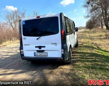 Белый Рено Трафик, объемом двигателя 1.9 л и пробегом 220 тыс. км за 6700 $, фото 4 на Automoto.ua