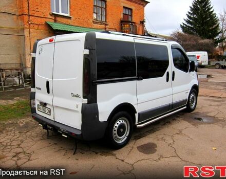 Белый Рено Трафик, объемом двигателя 1.9 л и пробегом 0 тыс. км за 7500 $, фото 3 на Automoto.ua