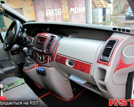 Белый Рено Трафик, объемом двигателя 1.9 л и пробегом 0 тыс. км за 7500 $, фото 8 на Automoto.ua