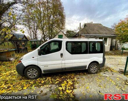 Білий Рено Трафік, об'ємом двигуна 1.9 л та пробігом 320 тис. км за 7000 $, фото 1 на Automoto.ua
