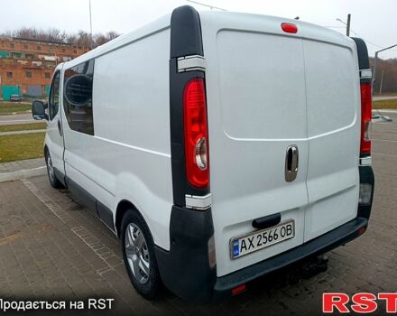 Белый Рено Трафик, объемом двигателя 2.5 л и пробегом 326 тыс. км за 7500 $, фото 9 на Automoto.ua