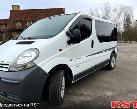 Белый Рено Трафик, объемом двигателя 1.9 л и пробегом 285 тыс. км за 7350 $, фото 3 на Automoto.ua