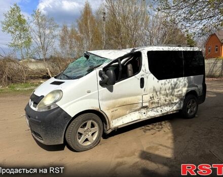 Белый Рено Трафик, объемом двигателя 1.9 л и пробегом 265 тыс. км за 2800 $, фото 6 на Automoto.ua