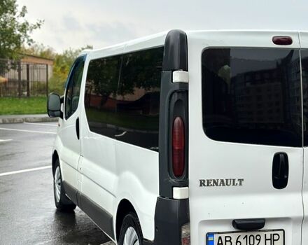 Белый Рено Трафик, объемом двигателя 1.9 л и пробегом 320 тыс. км за 7500 $, фото 4 на Automoto.ua