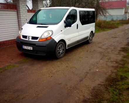 Білий Рено Трафік, об'ємом двигуна 1.9 л та пробігом 276 тис. км за 7000 $, фото 2 на Automoto.ua