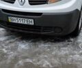 Білий Рено Трафік, об'ємом двигуна 2 л та пробігом 410 тис. км за 7700 $, фото 1 на Automoto.ua