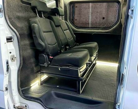 Белый Рено Трафик, объемом двигателя 1.9 л и пробегом 250 тыс. км за 8000 $, фото 8 на Automoto.ua