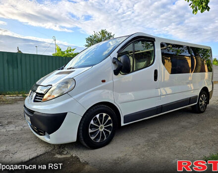 Белый Рено Трафик, объемом двигателя 2 л и пробегом 373 тыс. км за 9500 $, фото 7 на Automoto.ua