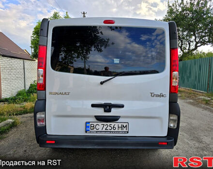 Белый Рено Трафик, объемом двигателя 2 л и пробегом 373 тыс. км за 9500 $, фото 4 на Automoto.ua
