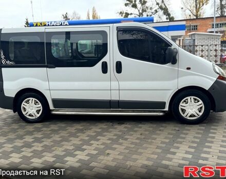 Білий Рено Трафік, об'ємом двигуна 1.9 л та пробігом 327 тис. км за 7800 $, фото 3 на Automoto.ua