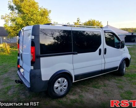 Білий Рено Трафік, об'ємом двигуна 1.9 л та пробігом 350 тис. км за 5998 $, фото 2 на Automoto.ua