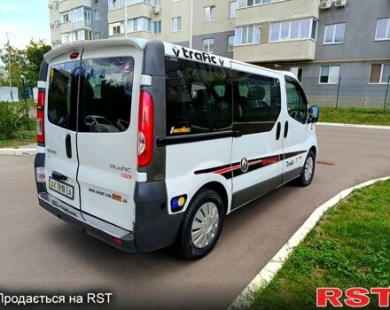 Белый Рено Трафик, объемом двигателя 2 л и пробегом 297 тыс. км за 7800 $, фото 4 на Automoto.ua