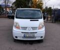 Белый Рено Трафик, объемом двигателя 2.5 л и пробегом 25500 тыс. км за 9800 $, фото 1 на Automoto.ua