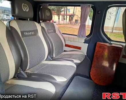 Білий Рено Трафік, об'ємом двигуна 20 л та пробігом 170 тис. км за 12600 $, фото 11 на Automoto.ua