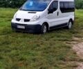 Білий Рено Трафік, об'ємом двигуна 2 л та пробігом 223 тис. км за 11000 $, фото 1 на Automoto.ua