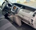 Белый Рено Трафик, объемом двигателя 2 л и пробегом 195 тыс. км за 15000 $, фото 2 на Automoto.ua