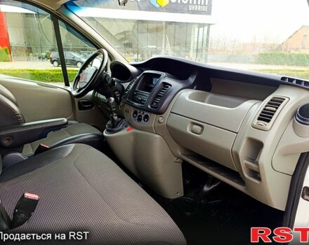 Белый Рено Трафик, объемом двигателя 2 л и пробегом 263 тыс. км за 12999 $, фото 11 на Automoto.ua
