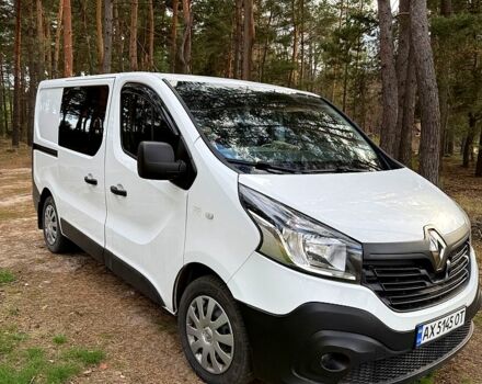 Белый Рено Трафик, объемом двигателя 1.6 л и пробегом 290 тыс. км за 14700 $, фото 4 на Automoto.ua