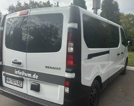Белый Рено Трафик, объемом двигателя 2 л и пробегом 199 тыс. км за 23300 $, фото 8 на Automoto.ua