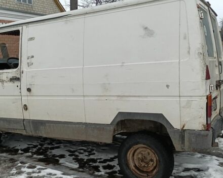 Білий Рено Трафік, об'ємом двигуна 6 л та пробігом 422 тис. км за 500 $, фото 1 на Automoto.ua