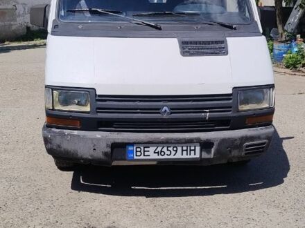 Рено Трафик 1990 в Николаеве на Automoto.ua Белый Рено Трафик, объемом двигателя 2.2 л и пробегом 386 тыс. км за 1500 $, фото 1 на Automoto.ua