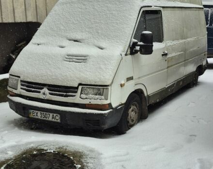 Білий Рено Трафік, об'ємом двигуна 0 л та пробігом 500 тис. км за 500 $, фото 1 на Automoto.ua