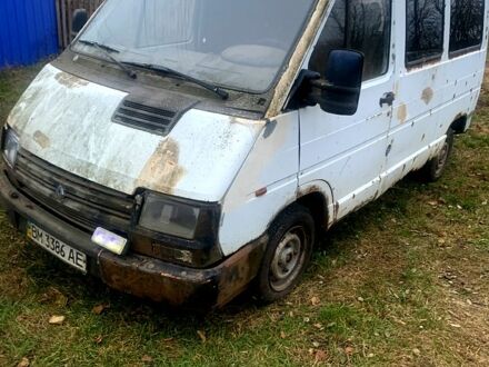 Рено Трафик 1993 в Сумах на Automoto.ua Белый Рено Трафик, объемом двигателя 25 л и пробегом 0 тыс. км за 1050 $, фото 1 на Automoto.ua