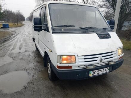 Білий Рено Трафік, об'ємом двигуна 1.9 л та пробігом 400 тис. км за 1250 $, фото 1 на Automoto.ua