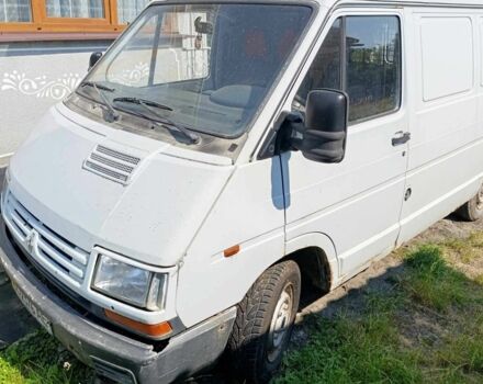 Белый Рено Трафик, объемом двигателя 0 л и пробегом 90 тыс. км за 1123 $, фото 1 на Automoto.ua