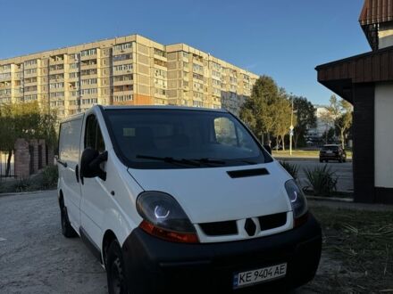 Белый Рено Трафик, объемом двигателя 2 л и пробегом 280 тыс. км за 4999 $, фото 1 на Automoto.ua