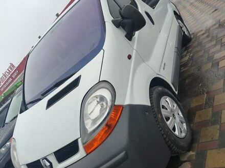 Белый Рено Трафик, объемом двигателя 1.87 л и пробегом 299 тыс. км за 5800 $, фото 1 на Automoto.ua