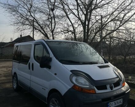 Белый Рено Трафик, объемом двигателя 1.9 л и пробегом 350 тыс. км за 5800 $, фото 1 на Automoto.ua