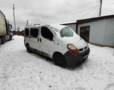 Білий Рено Трафік, об'ємом двигуна 1.9 л та пробігом 350 тис. км за 3800 $, фото 1 на Automoto.ua
