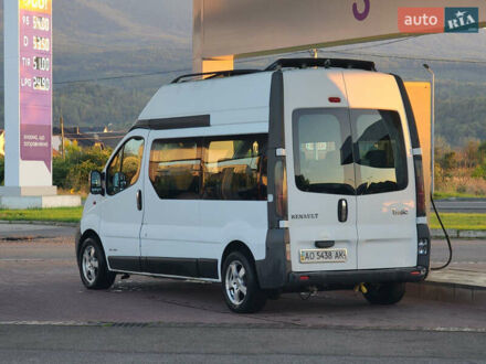 Белый Рено Трафик, объемом двигателя 1.9 л и пробегом 190 тыс. км за 5800 $, фото 1 на Automoto.ua
