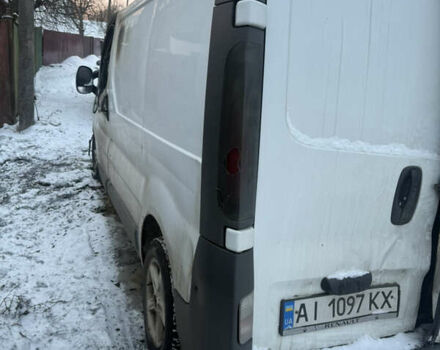 Белый Рено Трафик, объемом двигателя 1.87 л и пробегом 300 тыс. км за 1000 $, фото 1 на Automoto.ua