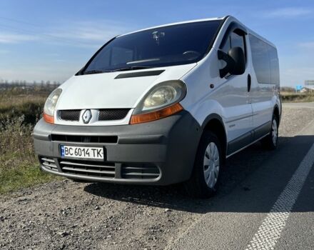 Белый Рено Трафик, объемом двигателя 1.9 л и пробегом 270 тыс. км за 6300 $, фото 1 на Automoto.ua