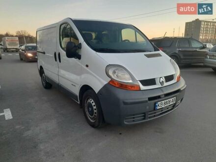 Белый Рено Трафик, объемом двигателя 1.9 л и пробегом 293 тыс. км за 5200 $, фото 1 на Automoto.ua