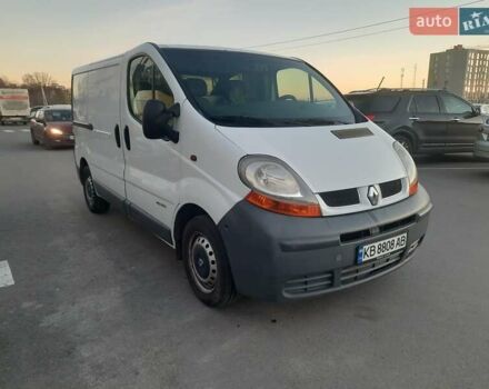 Білий Рено Трафік, об'ємом двигуна 1.9 л та пробігом 293 тис. км за 5200 $, фото 1 на Automoto.ua