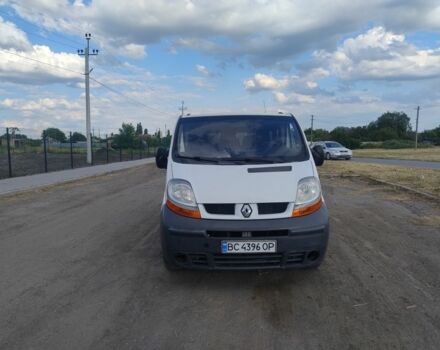 Белый Рено Трафик, объемом двигателя 1.9 л и пробегом 340 тыс. км за 6700 $, фото 1 на Automoto.ua