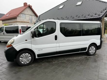 Білий Рено Трафік, об'ємом двигуна 1.9 л та пробігом 297 тис. км за 7500 $, фото 1 на Automoto.ua