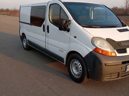 Белый Рено Трафик, объемом двигателя 1.9 л и пробегом 366 тыс. км за 6200 $, фото 1 на Automoto.ua