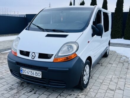 Білий Рено Трафік, об'ємом двигуна 1.9 л та пробігом 371 тис. км за 5999 $, фото 1 на Automoto.ua