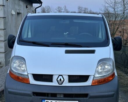 Білий Рено Трафік, об'ємом двигуна 1.9 л та пробігом 380 тис. км за 8400 $, фото 1 на Automoto.ua