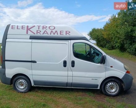 Белый Рено Трафик, объемом двигателя 0 л и пробегом 340 тыс. км за 5500 $, фото 1 на Automoto.ua