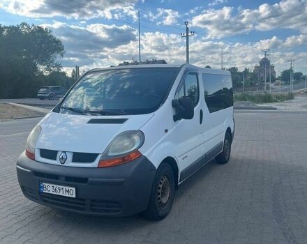 Белый Рено Трафик, объемом двигателя 1.9 л и пробегом 379 тыс. км за 6200 $, фото 1 на Automoto.ua